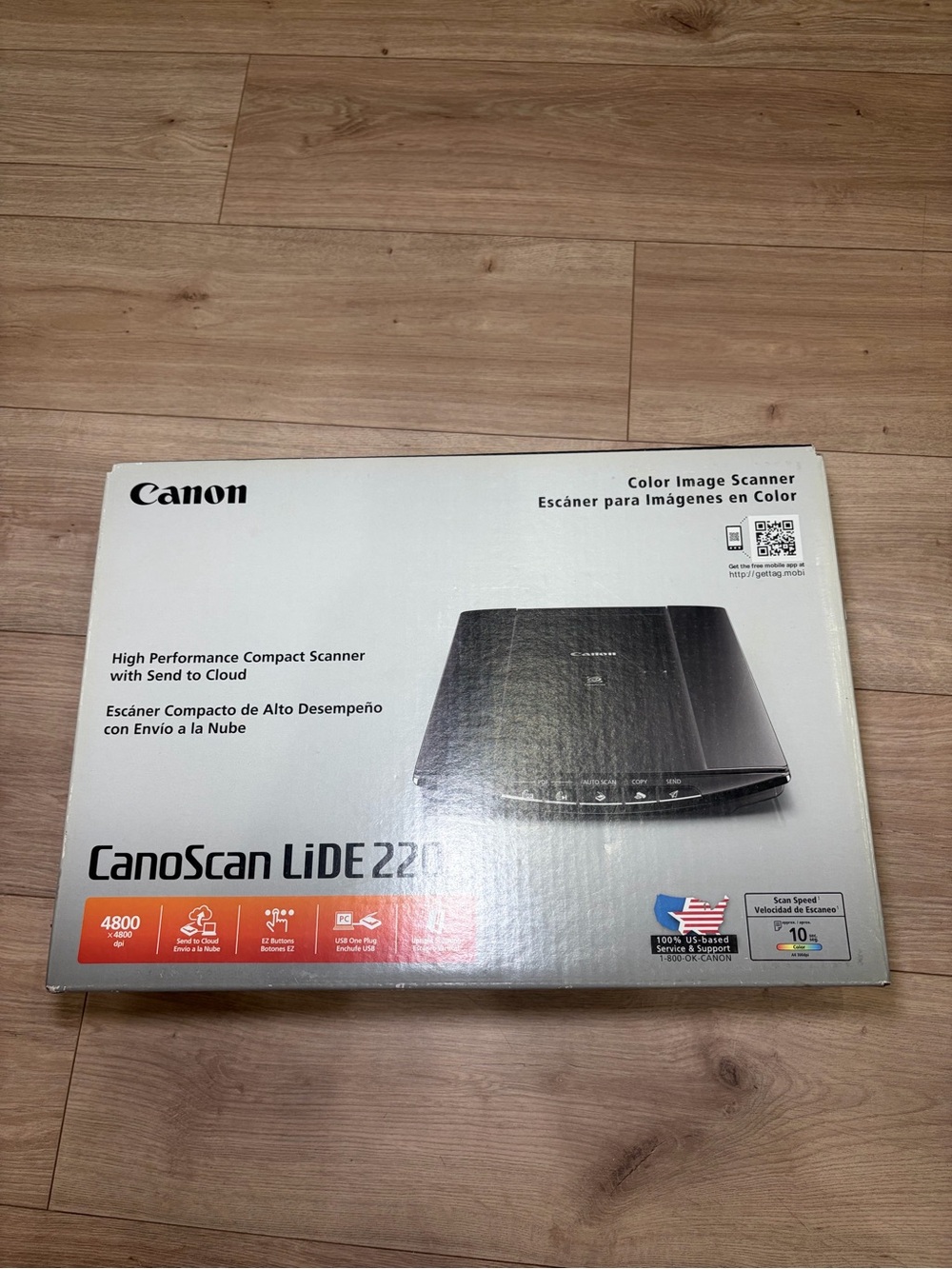 Canon CanoScan LiDE 220 Flatbed Color Scanner - Black